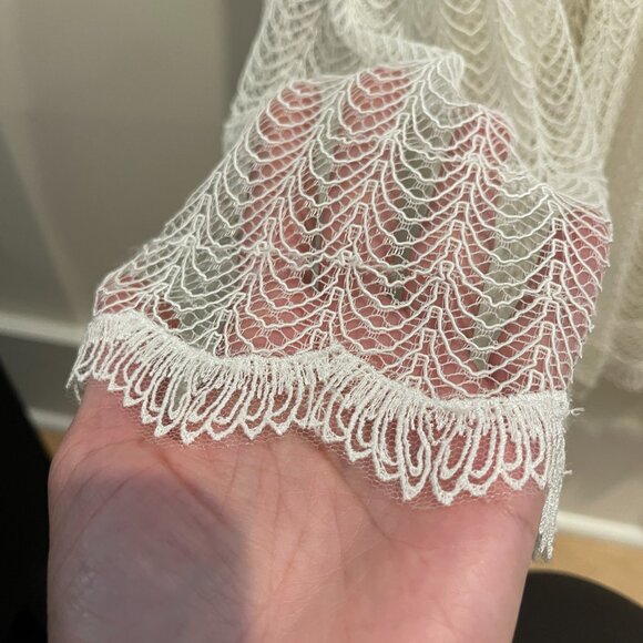 BHLDN Tadashi Shoji 'Rae' Ivory Wedding Dress - Picture 12 of 16